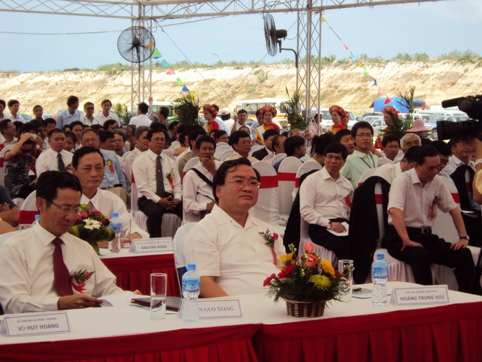 Ban Lãnh đạo Công ty Transimex-Saigon tham dự Lễ khởi công 